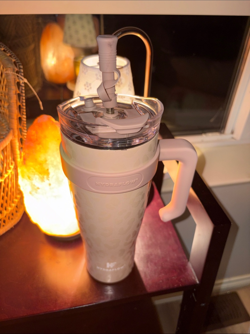 Pink Handle Animal Print HYDRAFLOW Insulated Tumbler 40oz - Picture 3 of 5